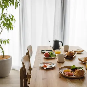 Three Aparthotel